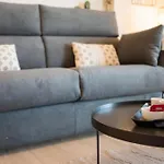 Guesthost - Modern Flat With Lovely Terrace Appartement San Remo