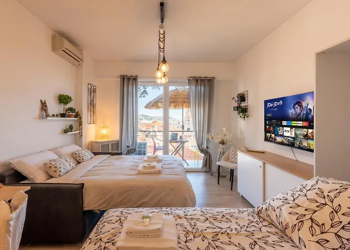 Apartamento Guesthost - Modern Flat With Lovely Terrace