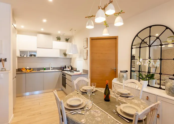 Apartamento Guesthost - Modern Flat With Lovely Terrace *