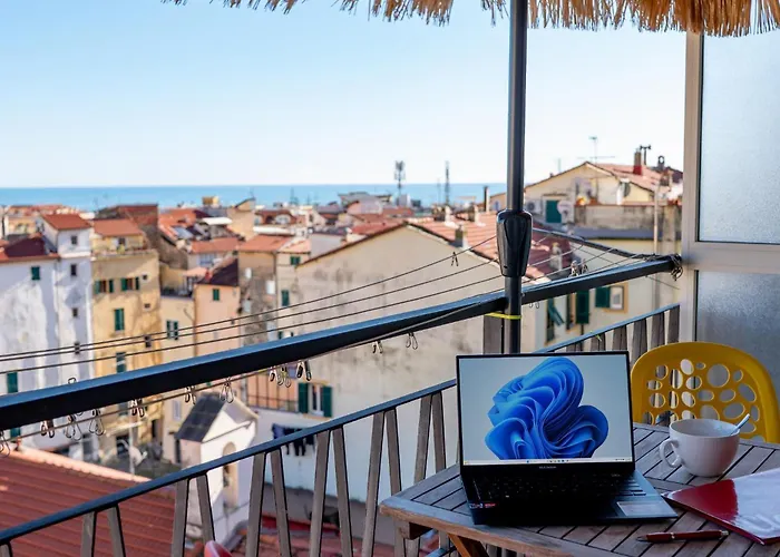 Guesthost - Modern Flat With Lovely Terrace San Remo