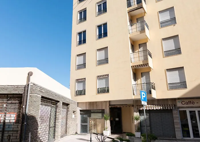 Guesthost - Modern Flat With Lovely Terrace * San Remo